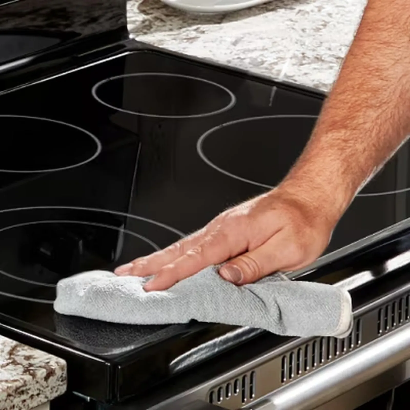 Commercial Induction Cooktops clean