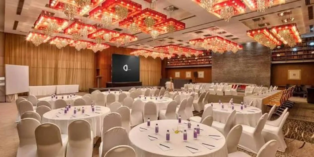 Hotels, Banquet Halls