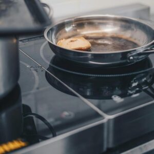 commercial induction cooker