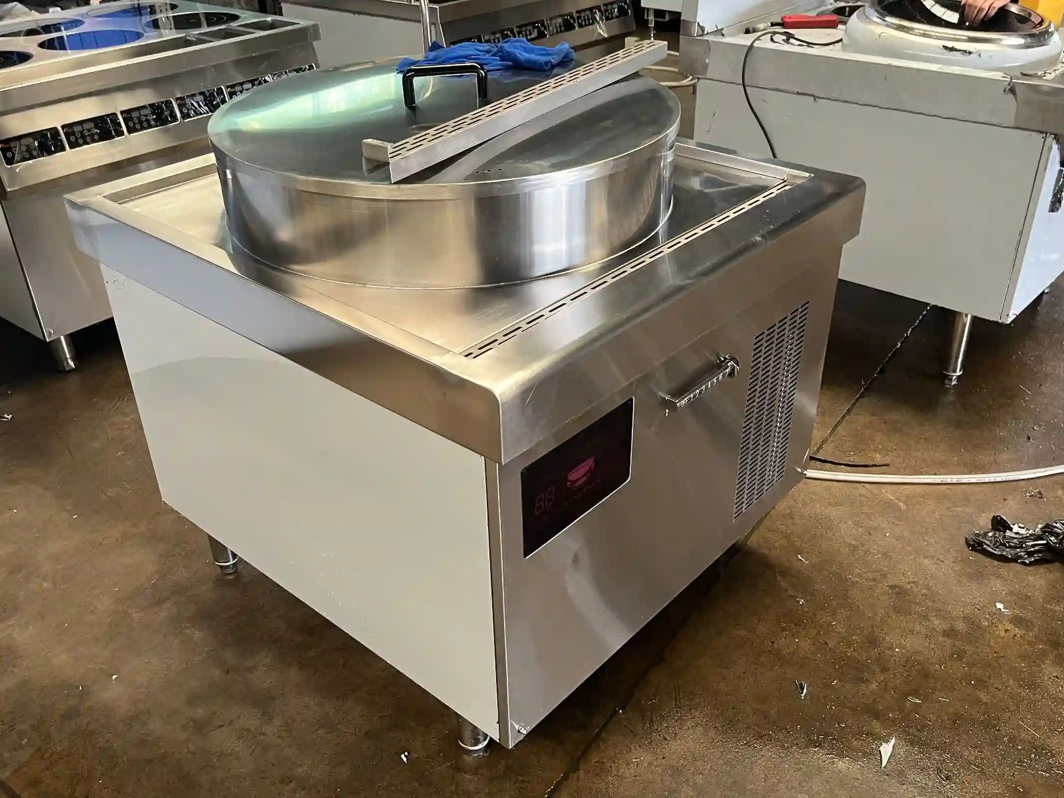 commercial induction soup cooker